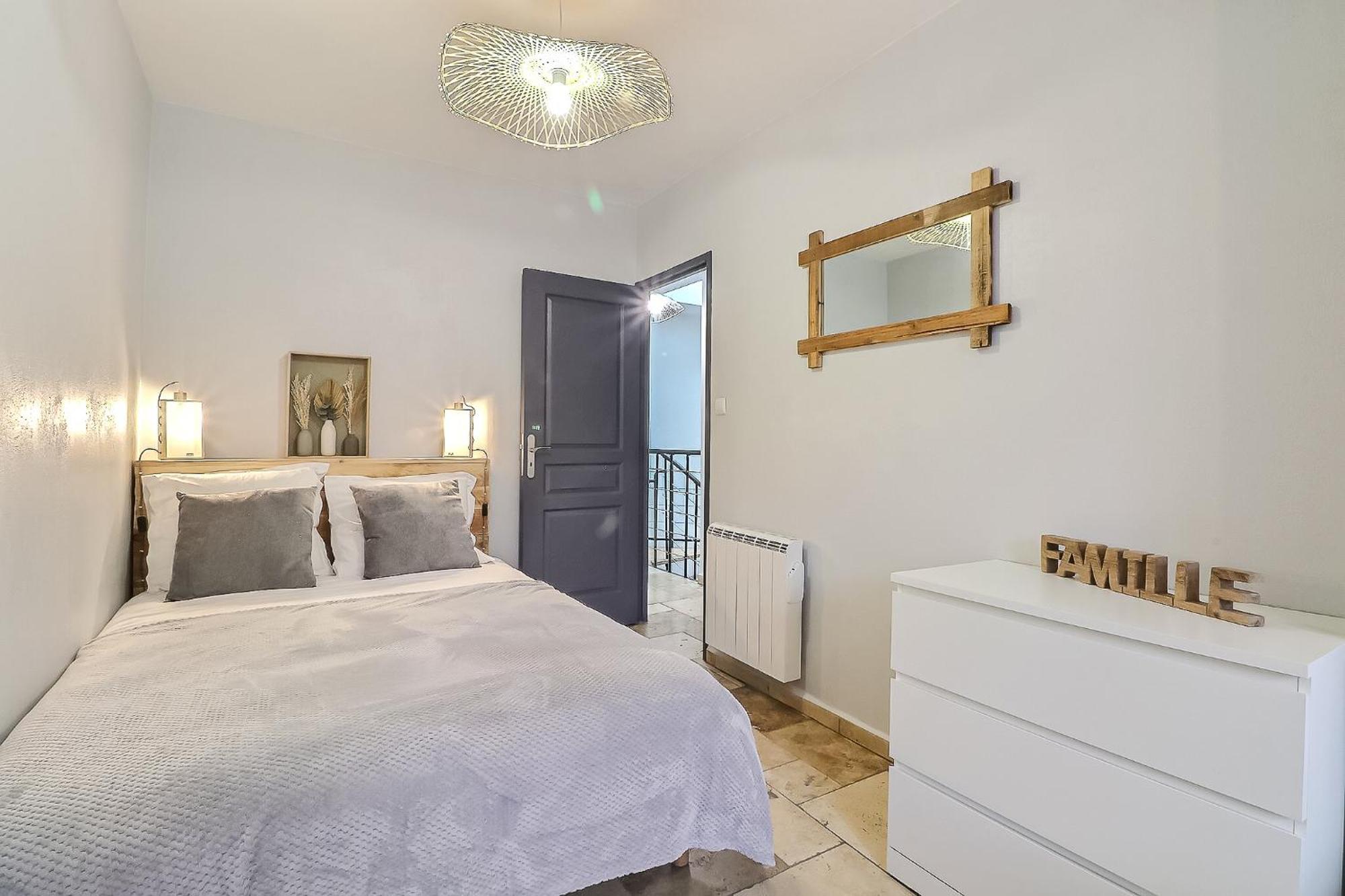 Le Logy-Cosy - Appartement 5 Pers - Clim Wifi Cosy Garage Saint-Gilles  Buitenkant foto